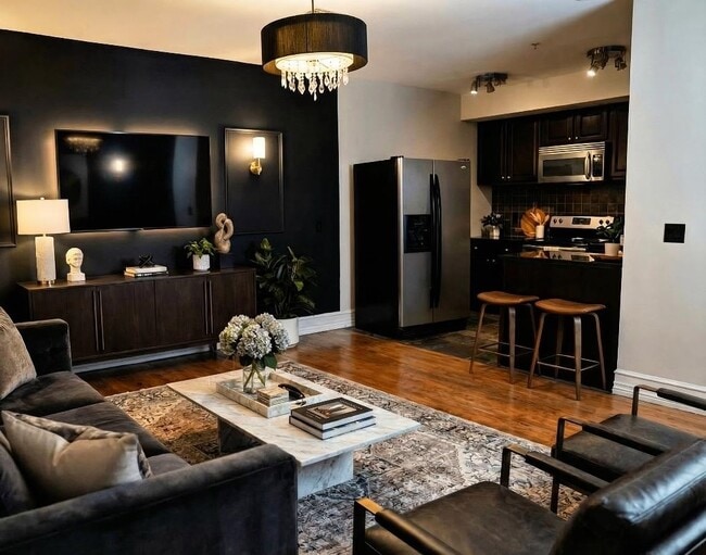 Building Photo - 115 20th St