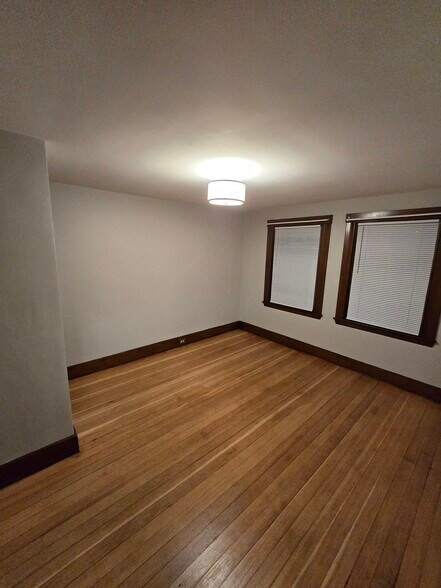 Bedroom 2 - 12 Leland Rd