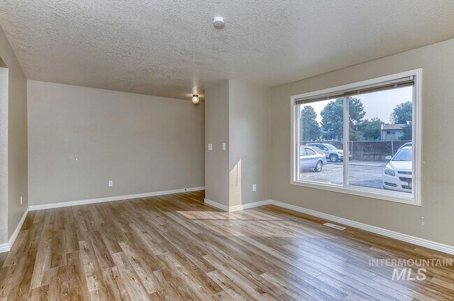Building Photo - 2287 S Loyolla Ln