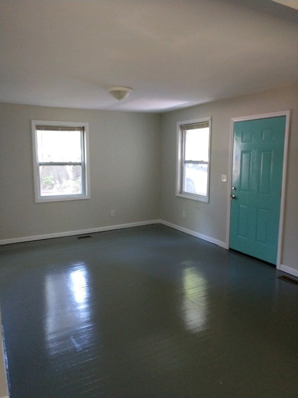 Building Photo - Noda East - 4207 Dinglewood Avenue