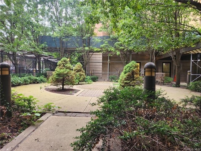 Building Photo - 1275 Grant Ave