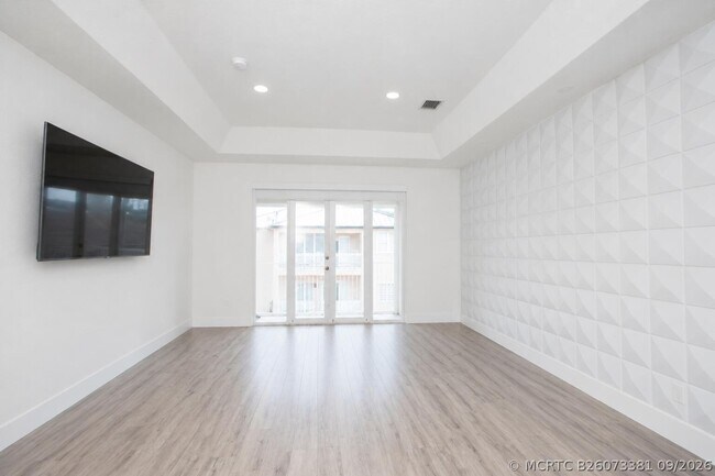 Building Photo - 8833 NW 178th St