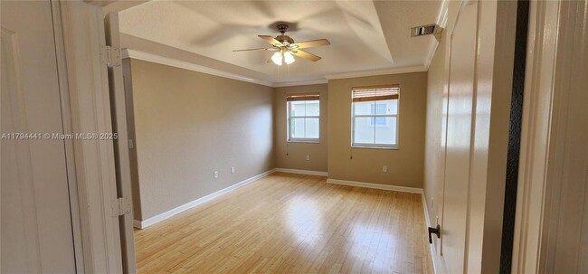 Building Photo - 3541 SW 170th Ave