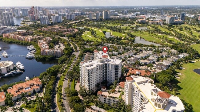 Building Photo - 19900 E Country Club Dr