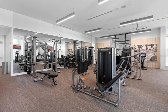 Building Photo - 301 Quay Commons Quay