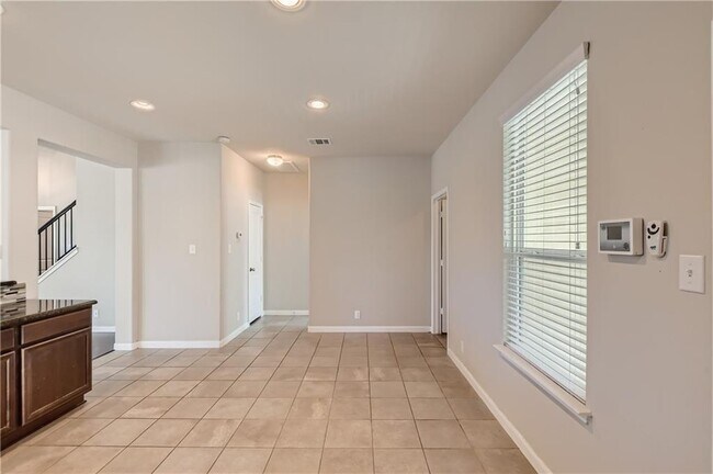 Building Photo - 657 Heritage Springs Trail