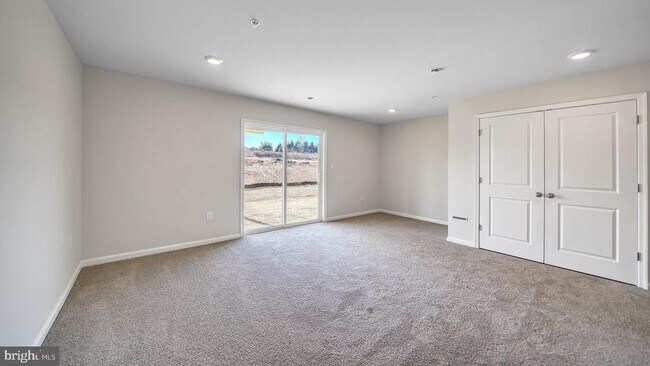 Building Photo - 178 Bell Ct