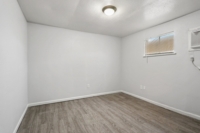 Building Photo - 1536 Stumpf Blvd