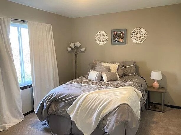 Building Photo - 478 RJ Dr