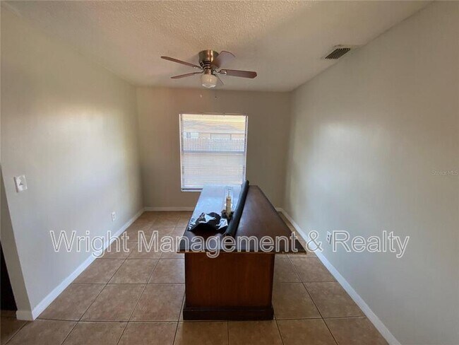 Building Photo - 9520 Drakemill Ct