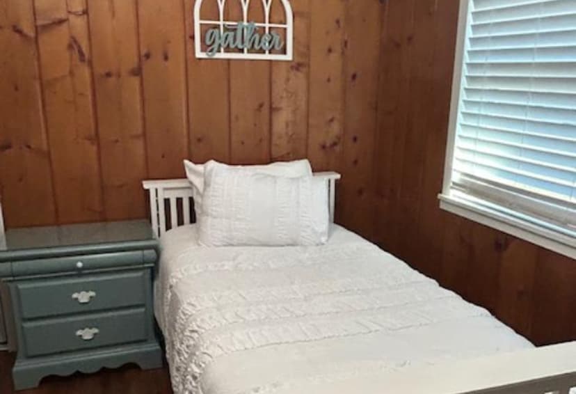 Bedroom #3 - 2511 Mashburn Rd