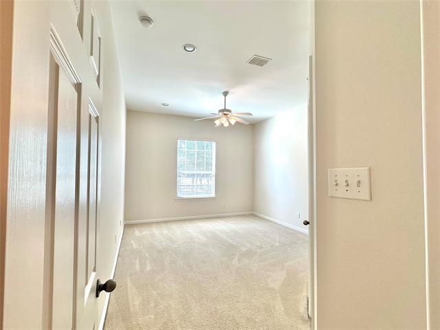 Building Photo - 1924 Countryside Dr