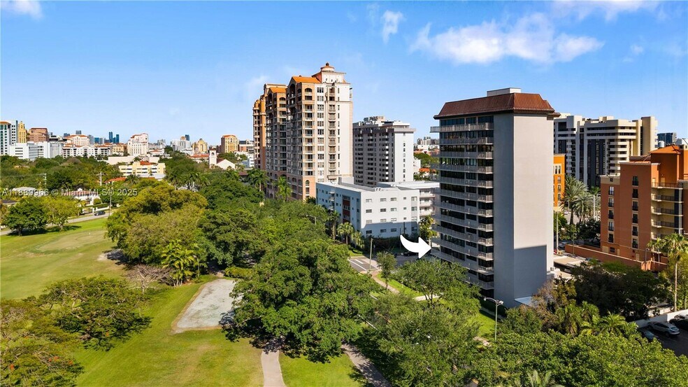 Building Photo - 700 Coral Way