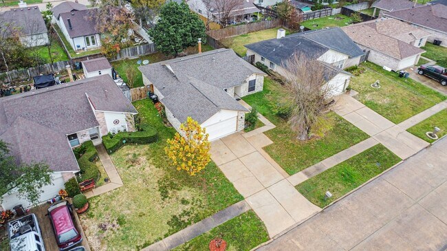 Building Photo - 19302 Cypress Bay Dr