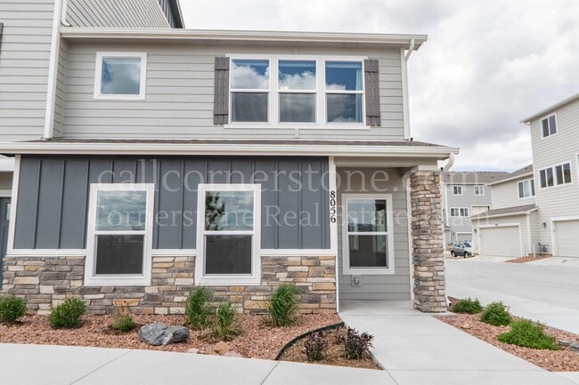 Building Photo - 8056 Woodmen Center Heights