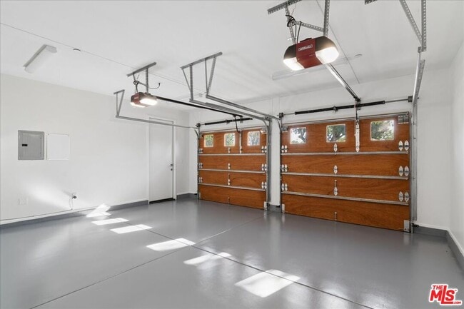 Building Photo - 4238 Jasmine Ave