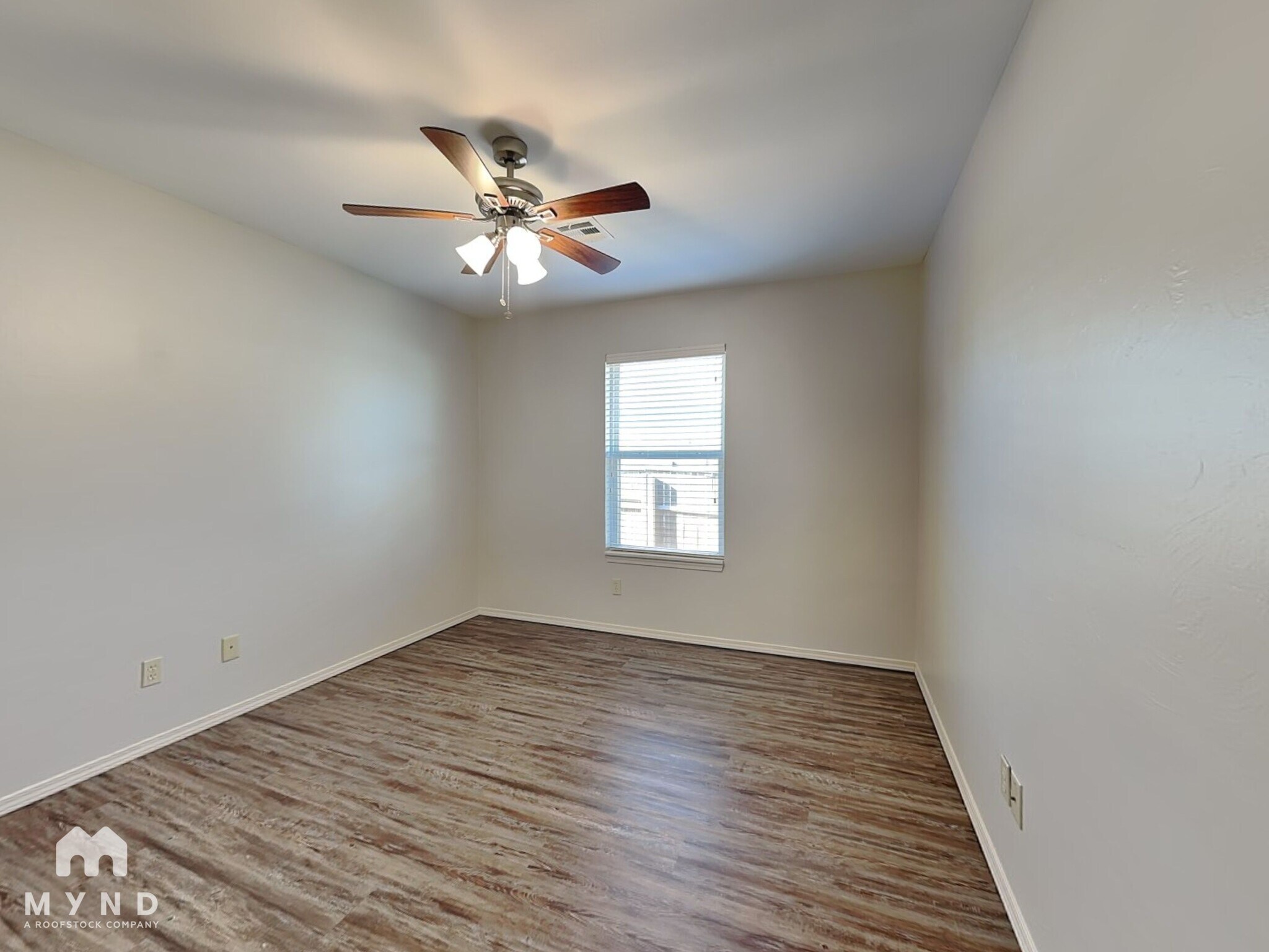 Building Photo - 14617 Moon Daisy Dr