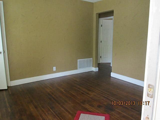 Building Photo - 2422 Bluffton Dr