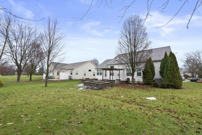 Building Photo - 397 Abbotsbury Dr