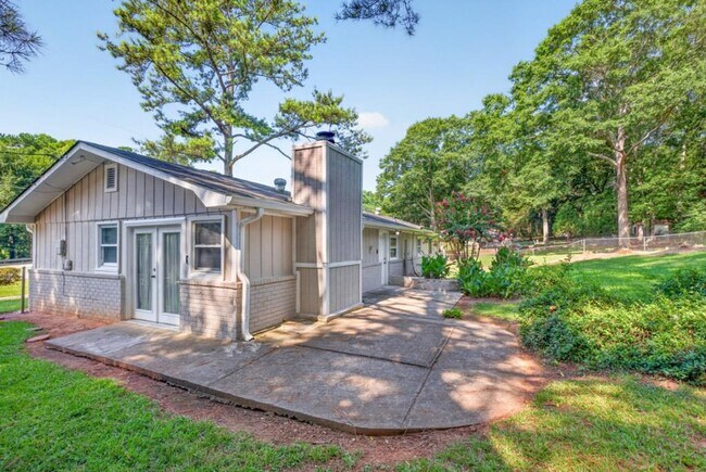 Building Photo - 4905 Annistown Rd