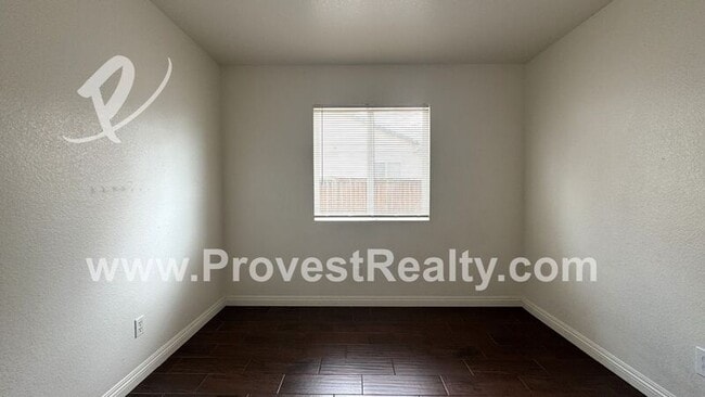 Building Photo - 15355 Lassen Dr