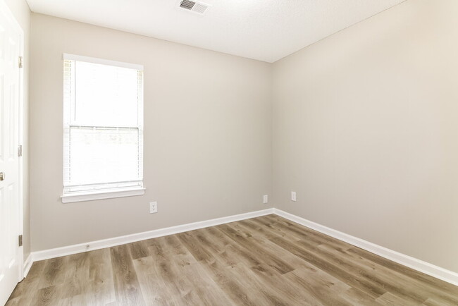 Building Photo - 2956 Connor Reed Dr