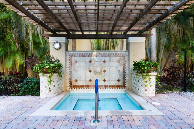 Building Photo - 651 Okeechobee Blvd