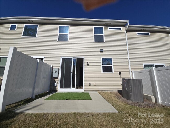 Building Photo - 12027 Gambrell Dr