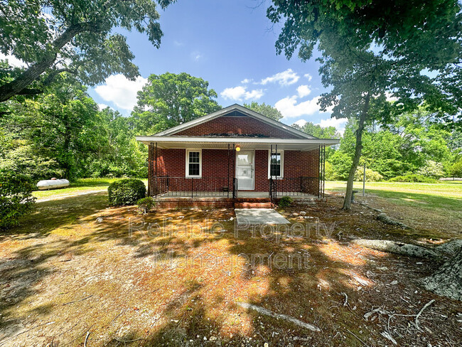 Building Photo - 4471 Rains Crossroads Rd