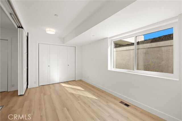 Building Photo - 1045 Gaviota Dr