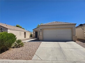 Building Photo - 5525 W Raven Creek Ave