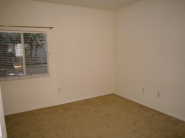 Building Photo - 2 Bed/2 Bath Condo in Downtown San Diego