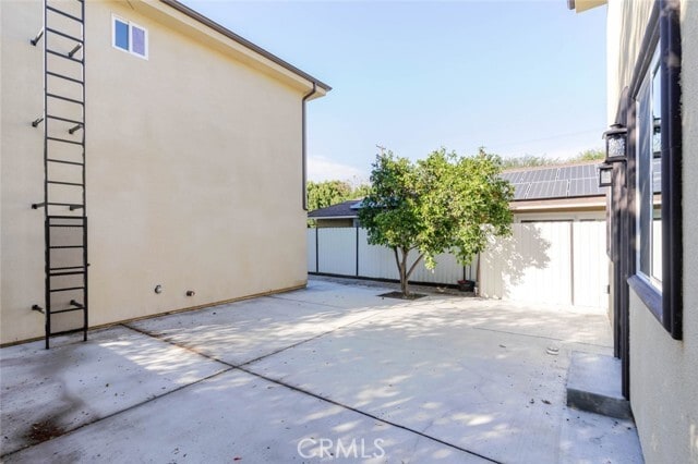 Building Photo - 17426 Roscoe Blvd