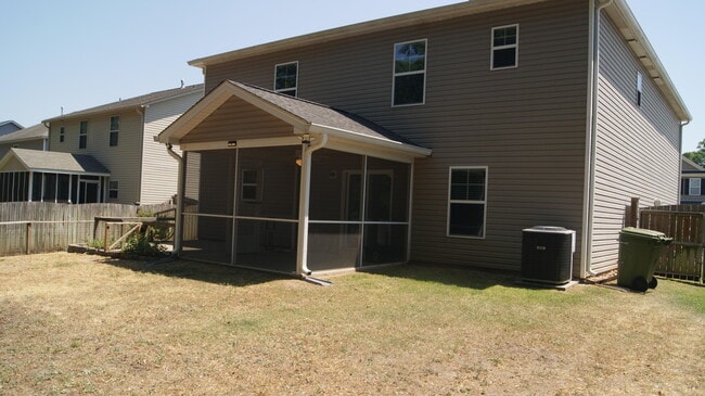 Building Photo - 375 Niblick Dr