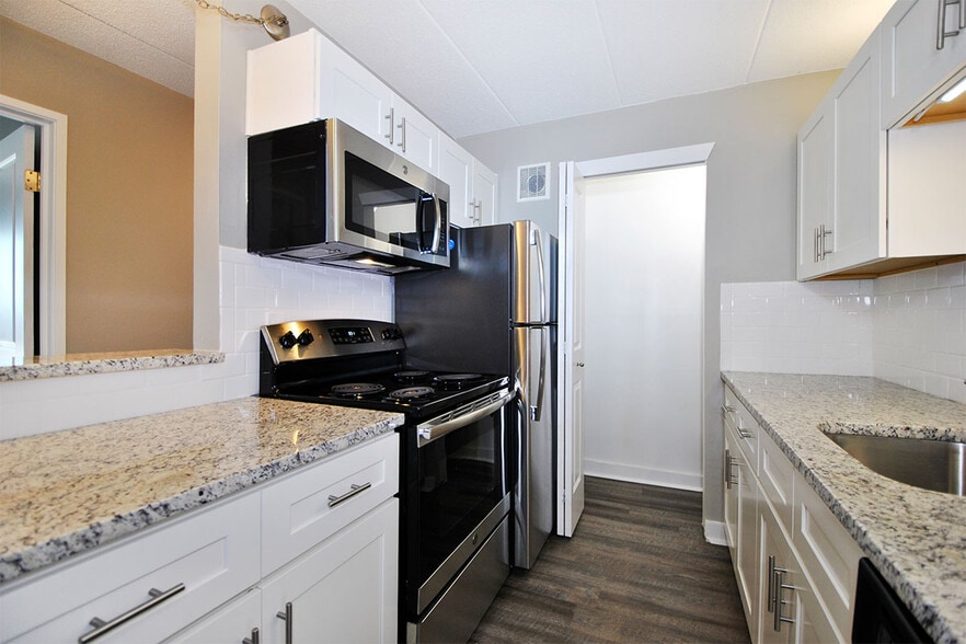 Building Photo - Residences of Troy