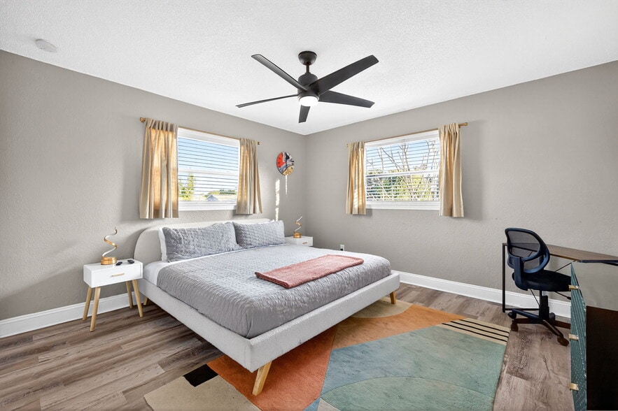 Building Photo - 1781 Coral Point Dr