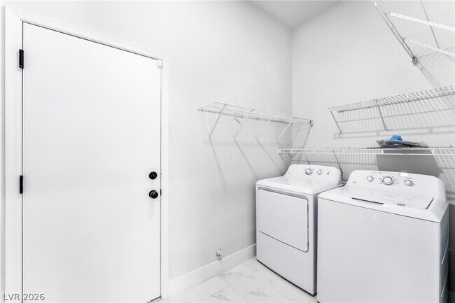 Building Photo - 529 Rancho Del Mar Way