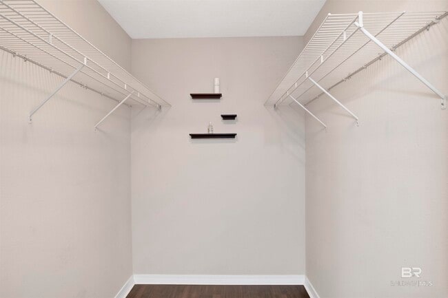 Building Photo - 33633 Field Stone Ln