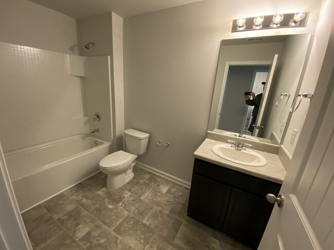 Upstairs full bath - 9010 Fenton Rd.