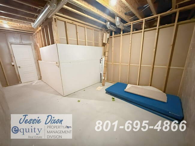 Building Photo - 1369 Carriage Chase Dr