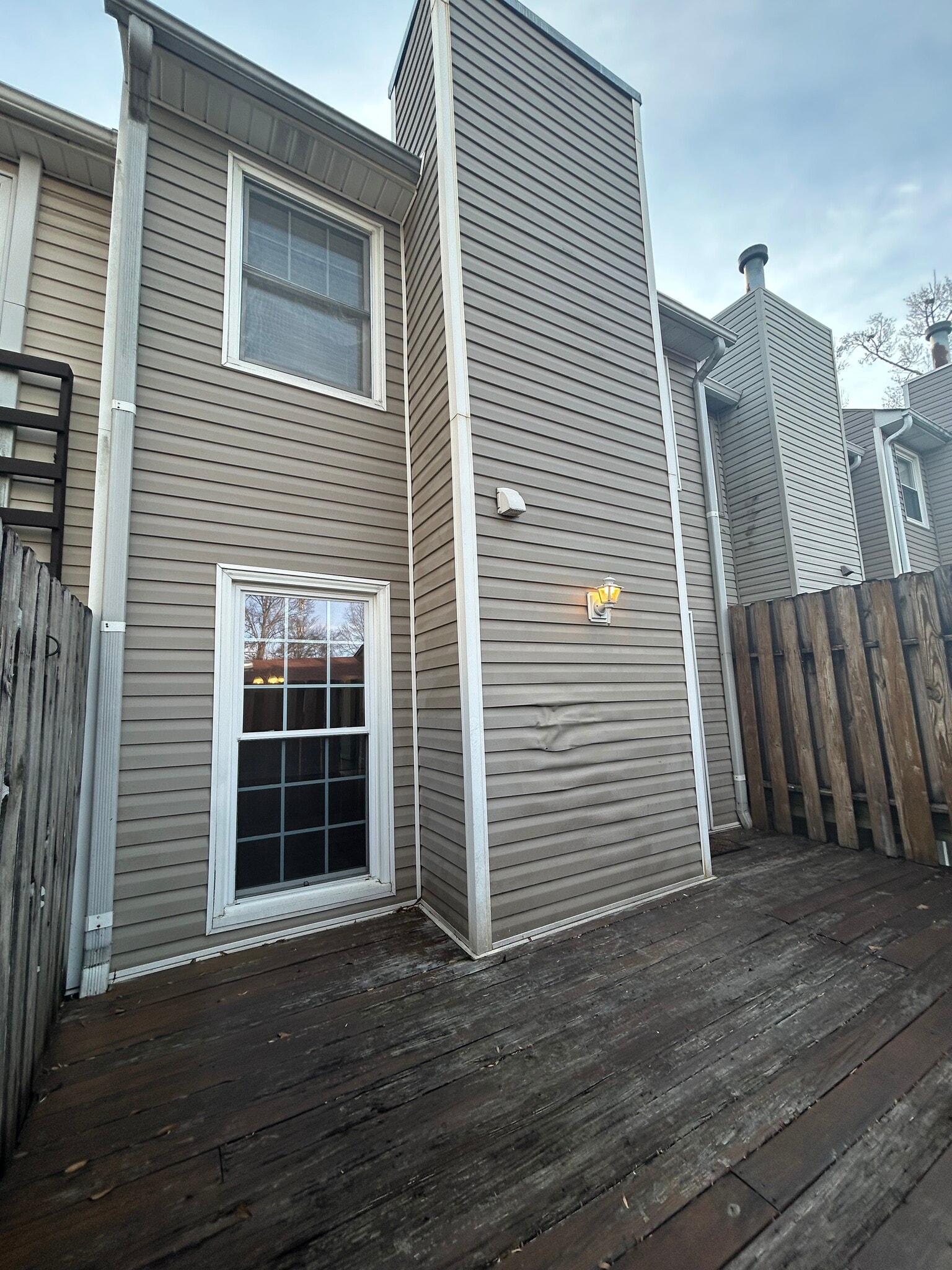 Building Photo - 1212 Chason Dr