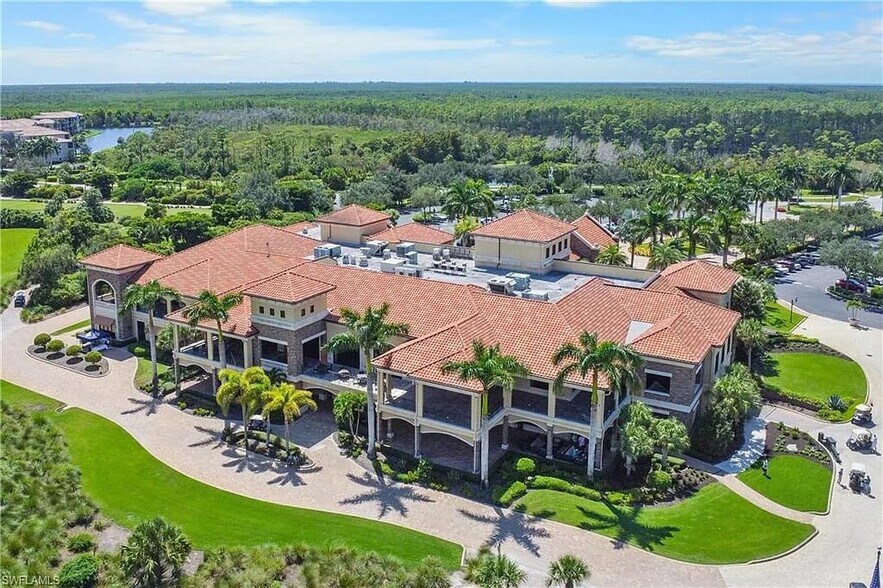 Building Photo - 9731 Acqua Ct