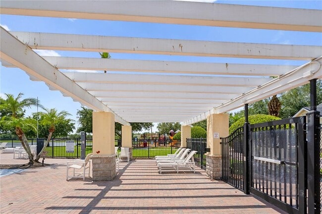 Building Photo - 12917 Grovehurst Ave