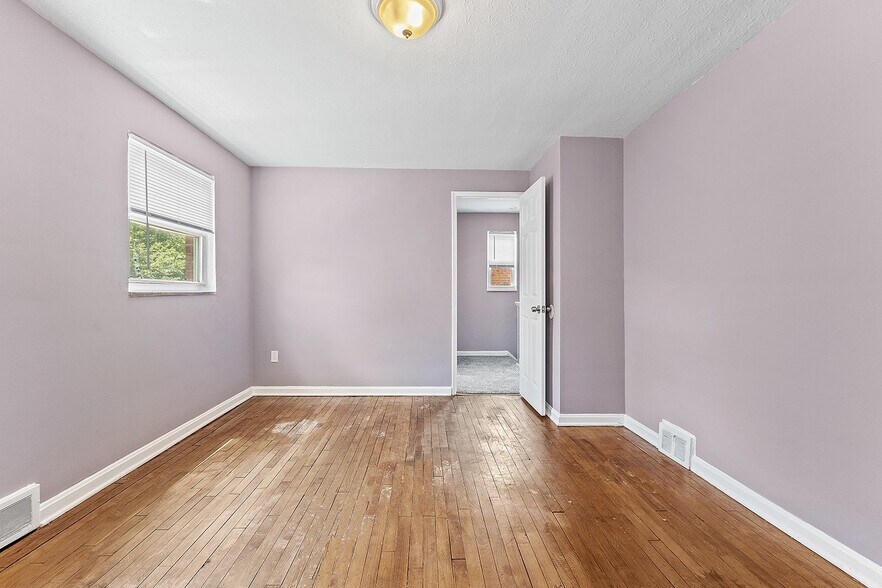 Building Photo - 21130 Morris Ave