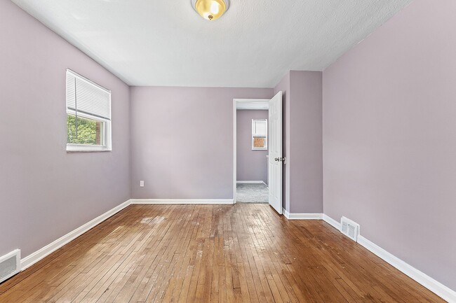 Building Photo - 21130 Morris Ave