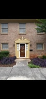 Building Photo - 3302 York Pl