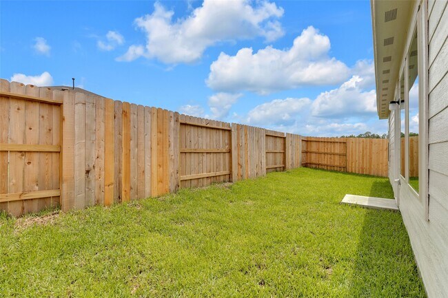 Building Photo - 18699 Cepagatti Dr