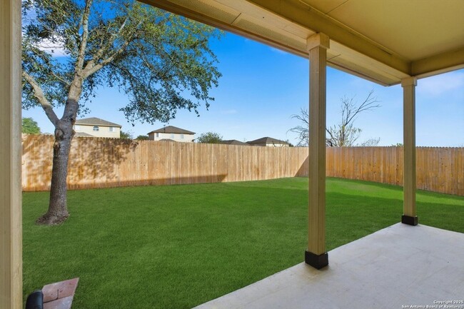 Building Photo - 11647 Zinnia Fields