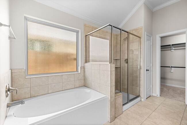 Building Photo - 15619 Windsor Bluff Dr