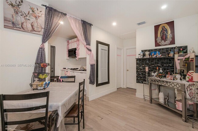 Building Photo - 110 NW 58th St